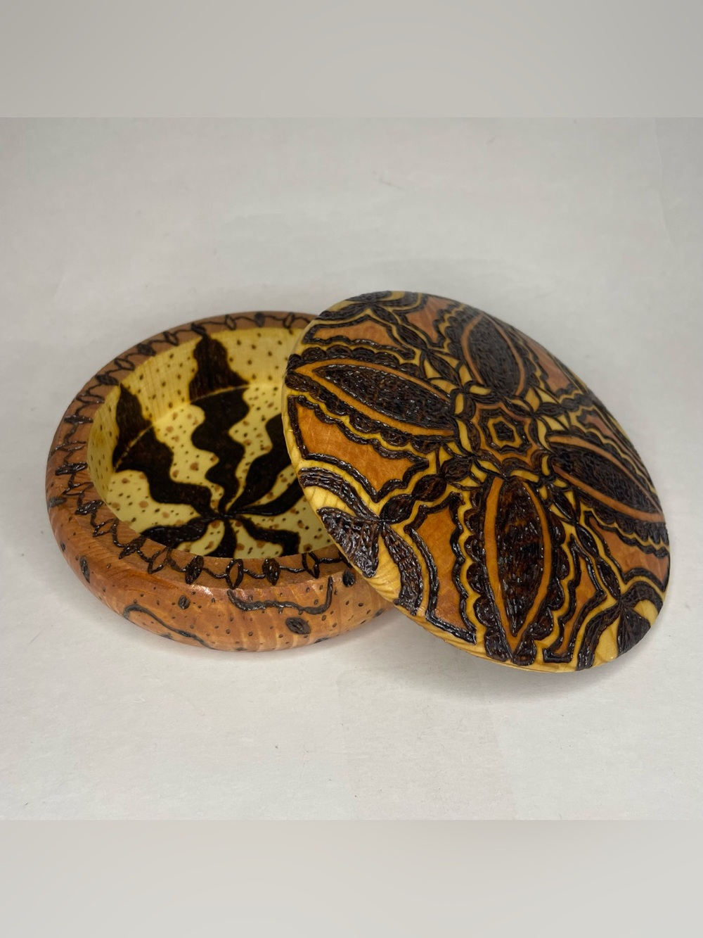 Hand-Burn Wooden Trinket Box Pyrography Abstract Organic Rustic Tahoe 5x1.5"